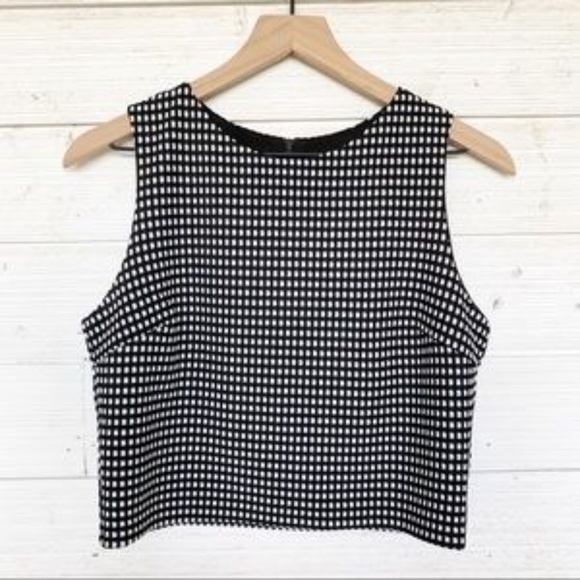 NWT DESIGN LAB black and white crop top - Picture 1 of 4